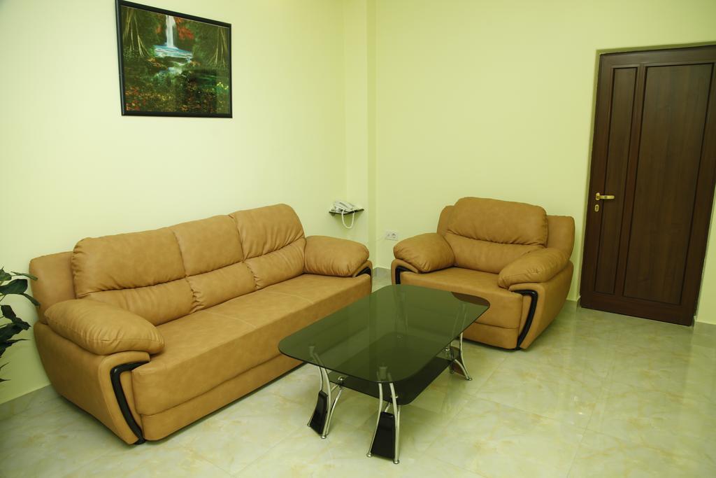 Best Hotel Erywań Zewnętrze zdjęcie