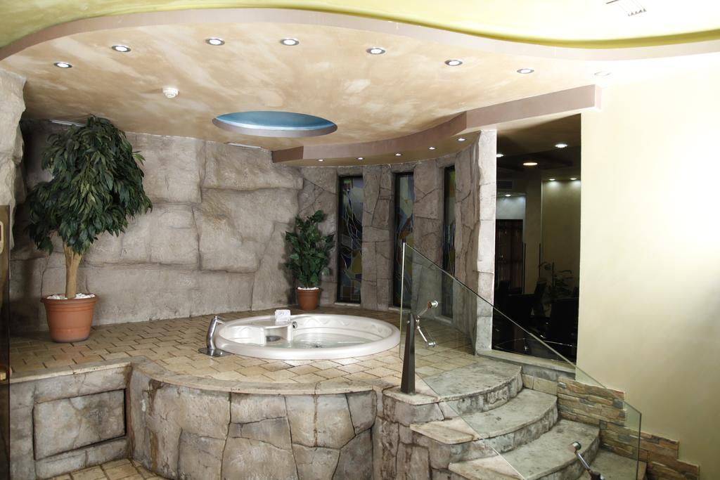 Best Hotel Erywań Zewnętrze zdjęcie